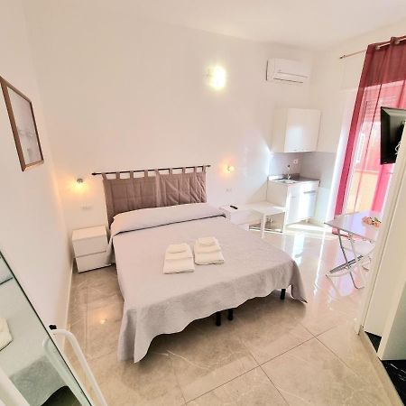 Entos Suite Кальяри Экстерьер фото